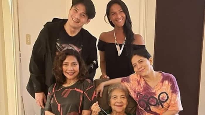 BB Gandanghari shares new family photo with Robin Padilla and Eva Cariño