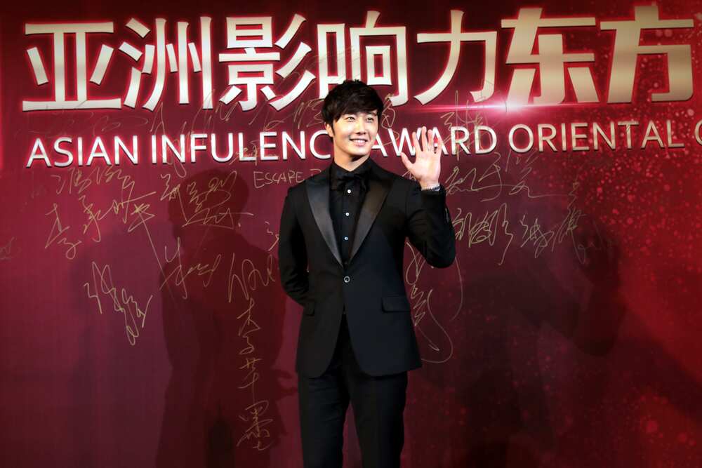 handsome Korean actors handsome Korean actors