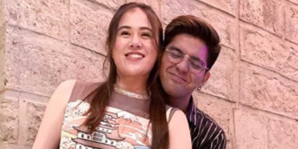 Mark Herras, shows how he and Nicole Donesa are holding on in latest post