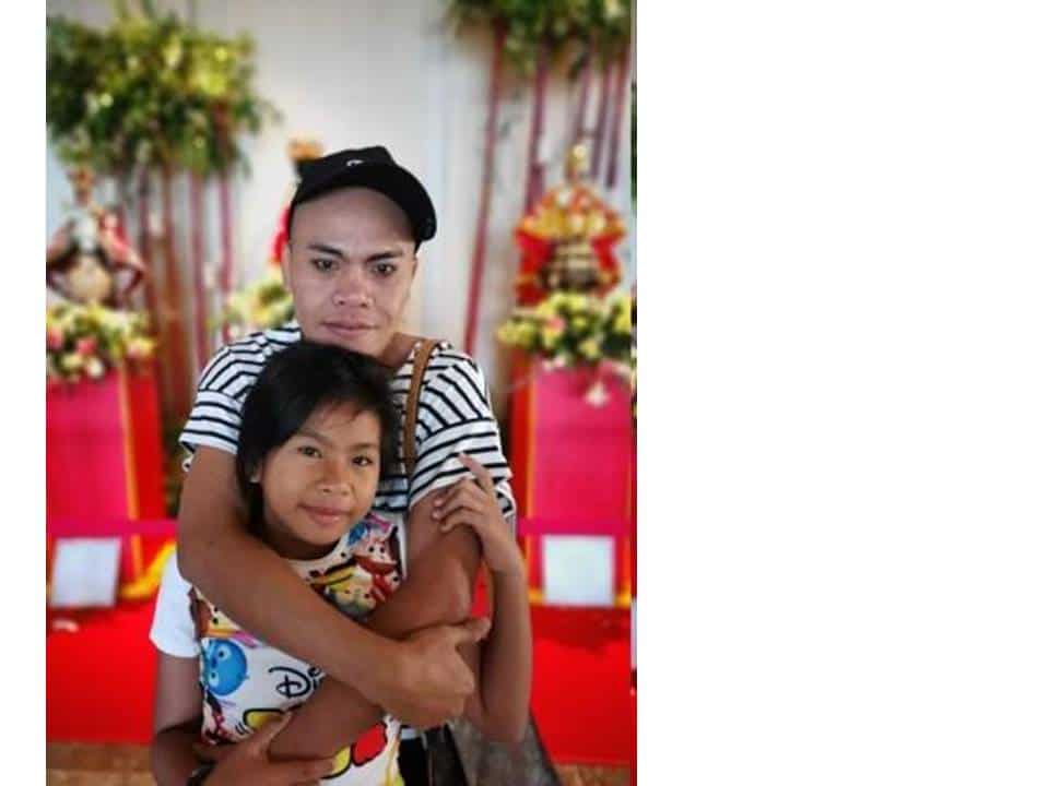 Priceless moment of Super Tekla & his child upon meeting again shown in viral photos