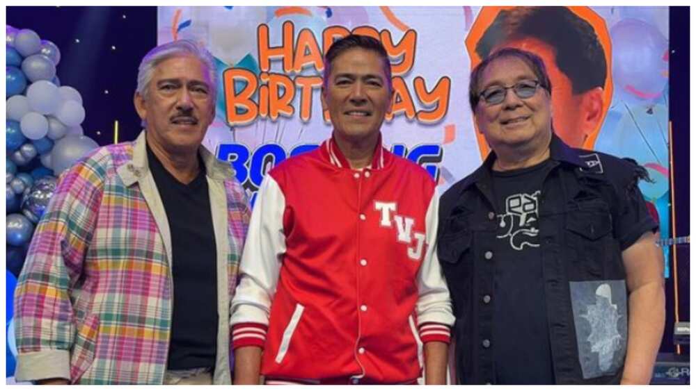 Tito Sotto, ayaw umanong magpa-interview kay Boy Abunda ayon sa source ni Ogie Diaz Tito Sotto, ayaw umanong magpa-interview kay Boy Abunda ayon sa source ni Ogie Diaz