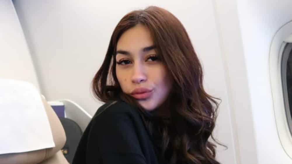 Zeinab Harake, ipinakilala ang iba pang mga "Zeinab" nang magpunta siya sa Lebanon Zeinab Harake, ipinakilala ang iba pang mga "Zeinab" nang magpunta siya sa Lebanon