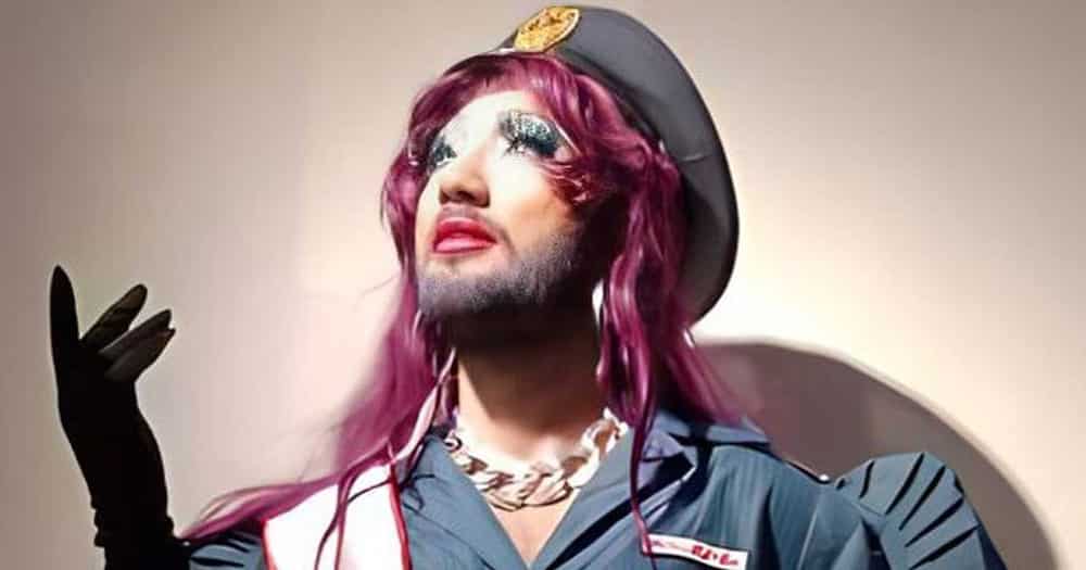 Fr. Jerome Secillano ng CBCP sa drag performance ni Pura Luka Vega: "It's totally disrespectful" Fr. Jerome Secillano ng CBCP sa drag performance ni Pura Luka Vega: "It's totally disrespectful"