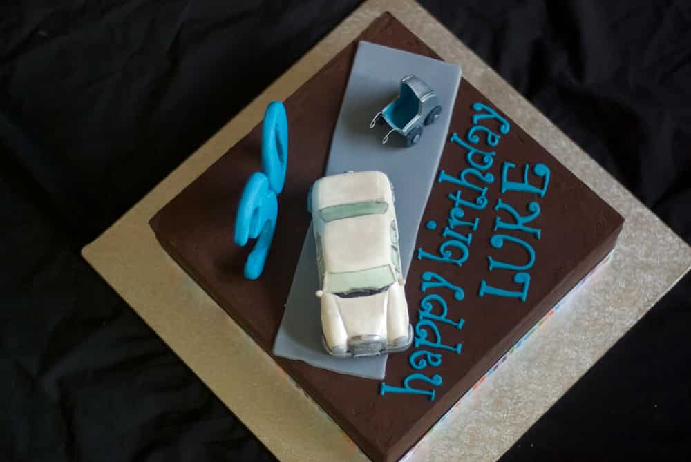 Cars cake design