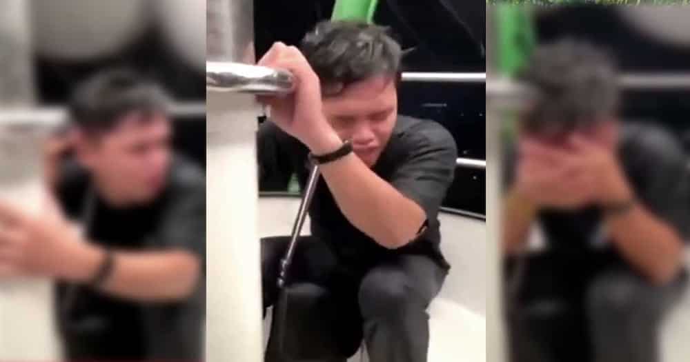 Video ng binatang inabot ng malakas na ulan habang sakay sa malaking ferris wheel sa Enchanted Kingdom, viral Video ng binatang inabot ng malakas na ulan habang sakay sa malaking ferris wheel sa Enchanted Kingdom, viral