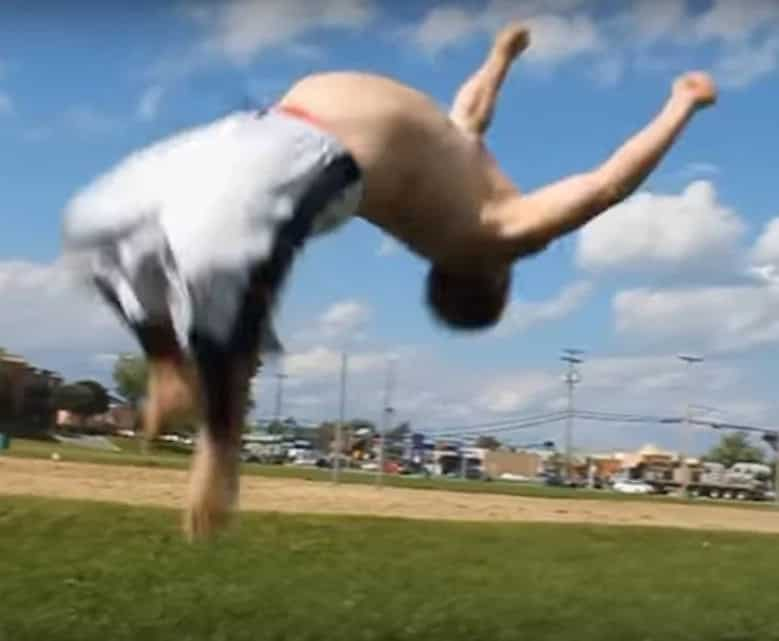 Fat Guy Shows Off His Unbelievable Parkour And Kung-Fu Skills