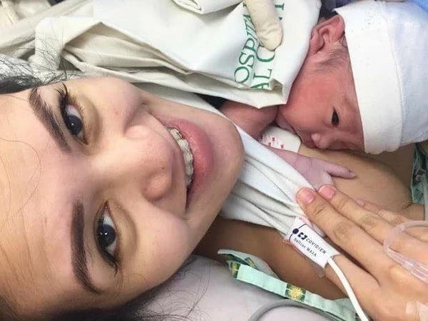 Eh kasi, 'Kilay is life'! Moms that have their makeup done before giving birth