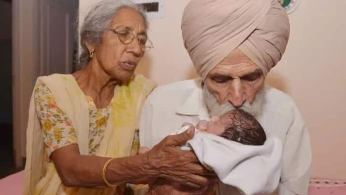 She’s 70, he’s 79… And they just had their first baby! Incredible, isn’t it?