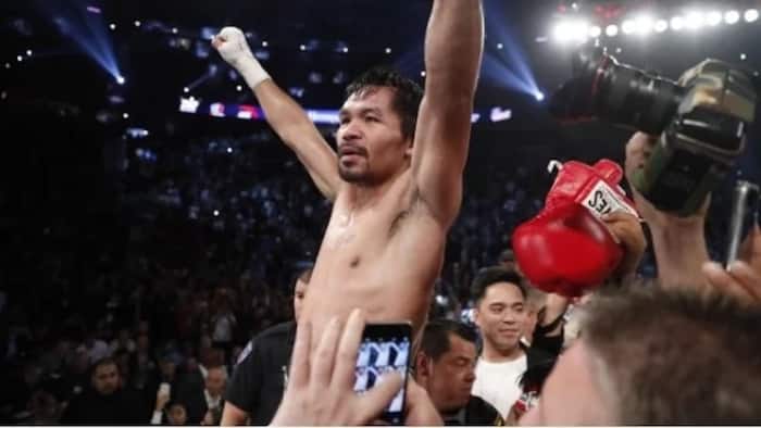 Mabuhay ka! Determined Pacquiao beats Vargas, smiles and waves at Mayweather