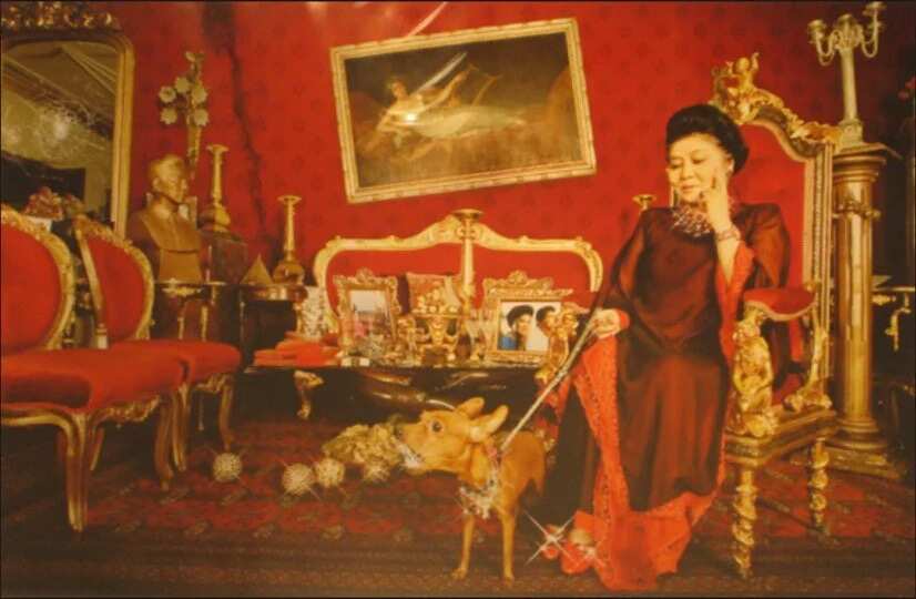 michelangelo painting imelda marcos