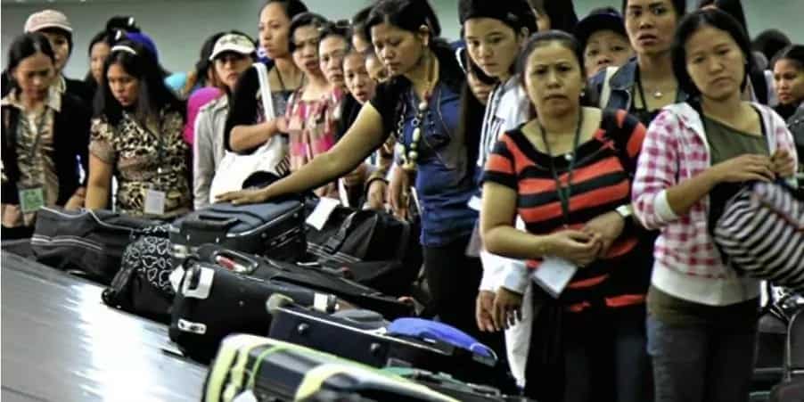 OFWs in the airport