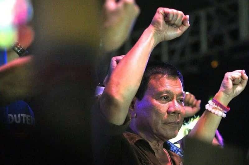Duterte plans to visit Pope, apologize for “whore” comment