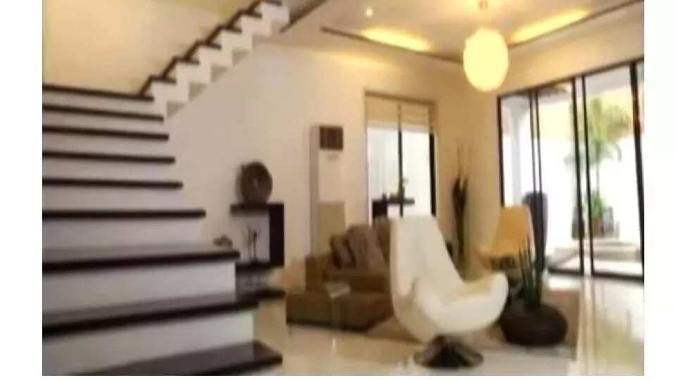 house house