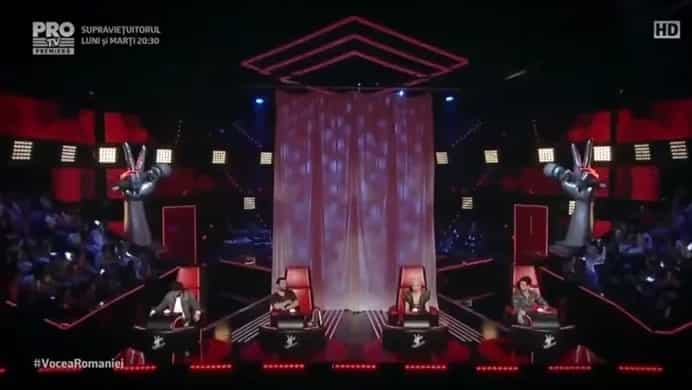 The Voice Romania judges went crazy over Pinay’s blind audition performance!