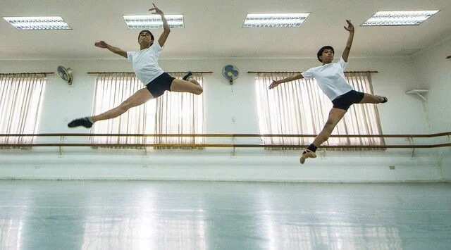 Pinoy street kids to conquer London as ballet dancers