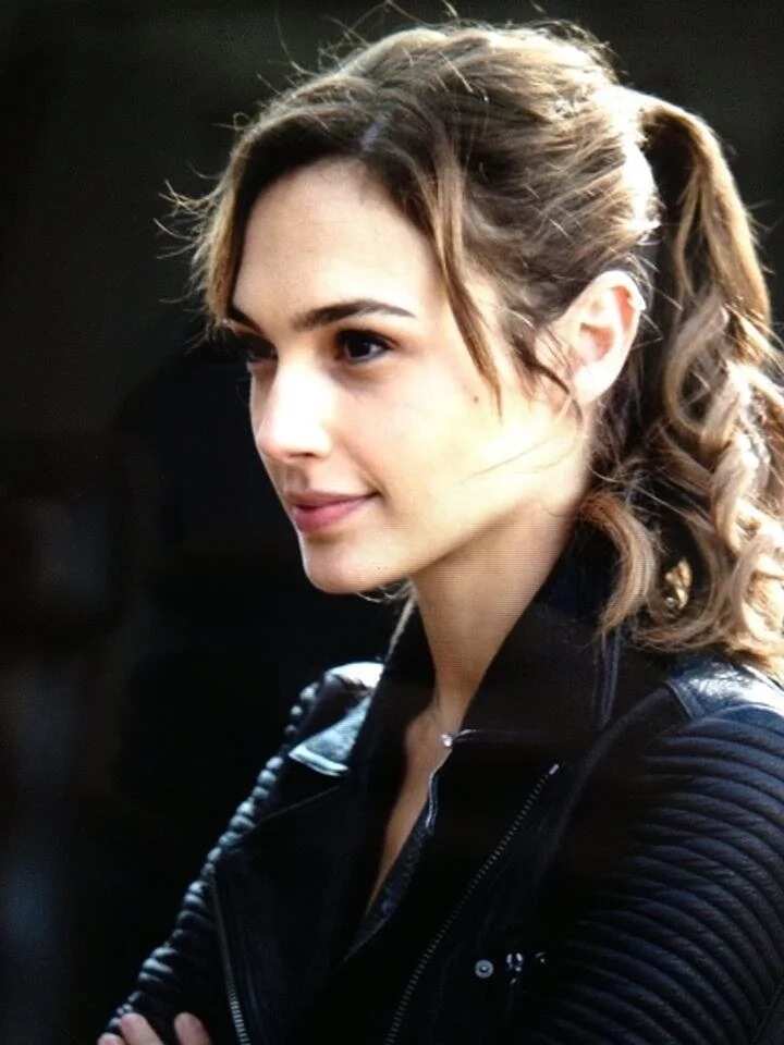 Admirable things you still might not know about the new Wonder Woman, Gal Gadot - Fantastic Four!