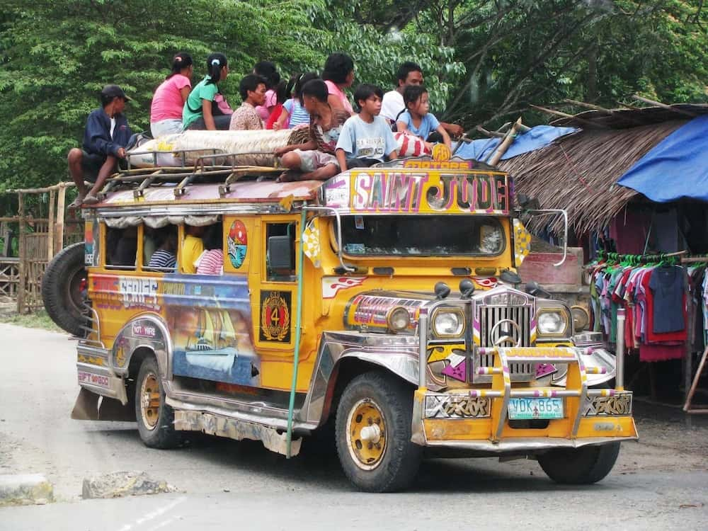 Here are 5 types of jeepney ride Pinoy commuters experience