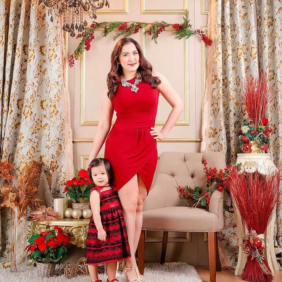 Ang ganda naman! Celebrities and their beautiful Christmas themed photoshoot