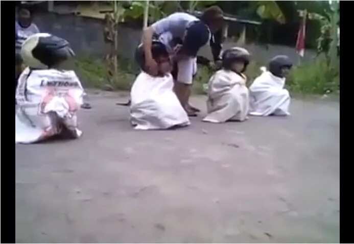 Modern sack race viral video laughed netizens’ heart out