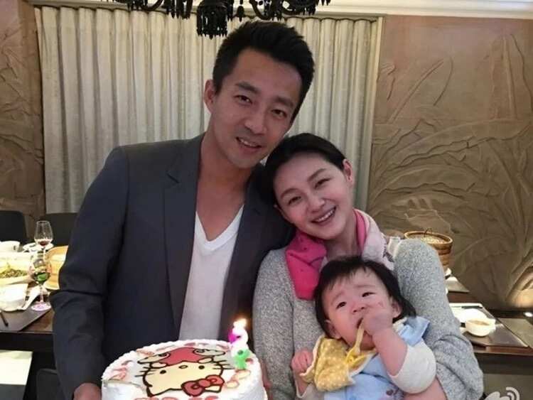 Barbie Hsu Ends Pregnancy When Baby