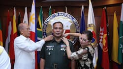 New AFP chief receives four-star rank
