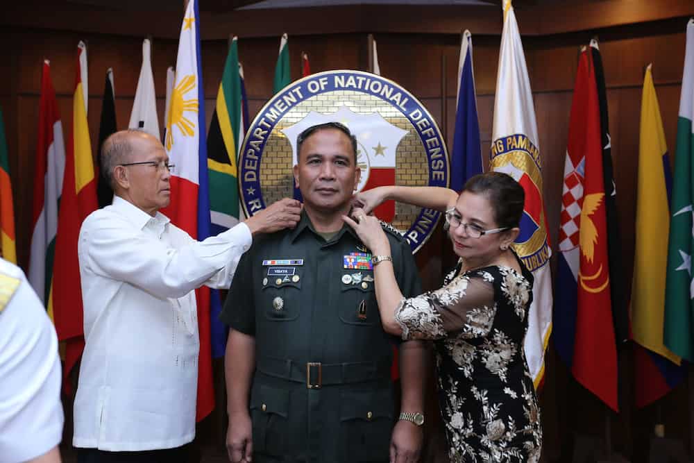 New AFP chief Visaya is now 4-star general