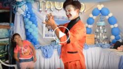 Wow talaga! This clown impressed netizens with his fast and epic magic tricks