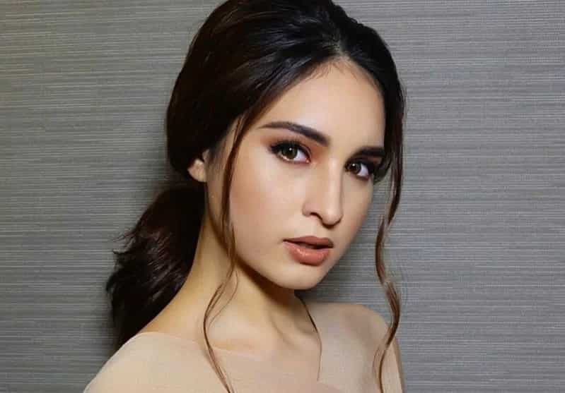 Beautiful filipina women most Top 10