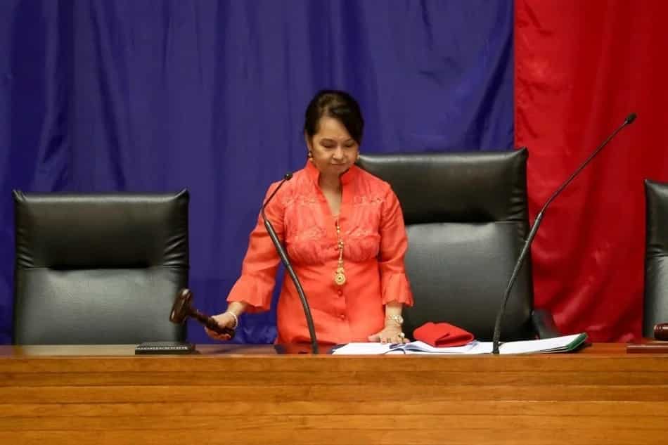4 notable bills filed and approved by Gloria-Macapagal Arroyo as House Speaker