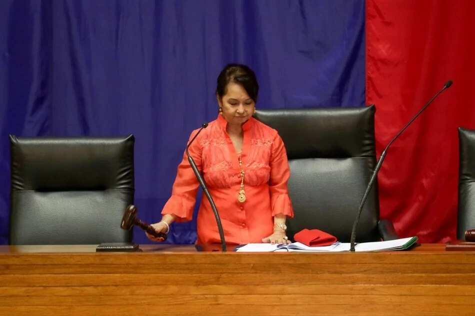 4 notable bills filed and approved by Gloria-Macapagal Arroyo as House Speaker 4 notable bills filed and approved by Gloria-Macapagal Arroyo as House Speaker