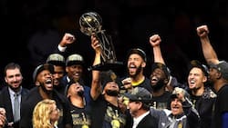 Golden State Warriors bilang NBA Champion na pursigido makamit ang three-peat