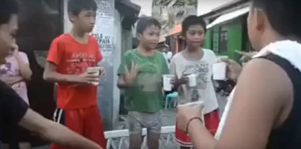 Sobrang matatawa ka! Video of hilarious Pinoy game went viral Sobrang matatawa ka! Video of hilarious Pinoy game went viral