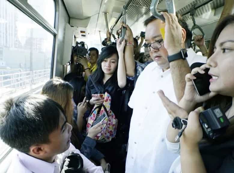 Presidential Spox Harry Roque explains why he rode the MRT-3 during non-rush hour