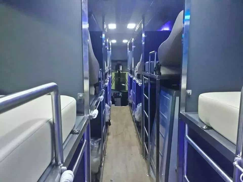 Ang sarap naman sumakay diyan! This bus with large beds wows travelers ...