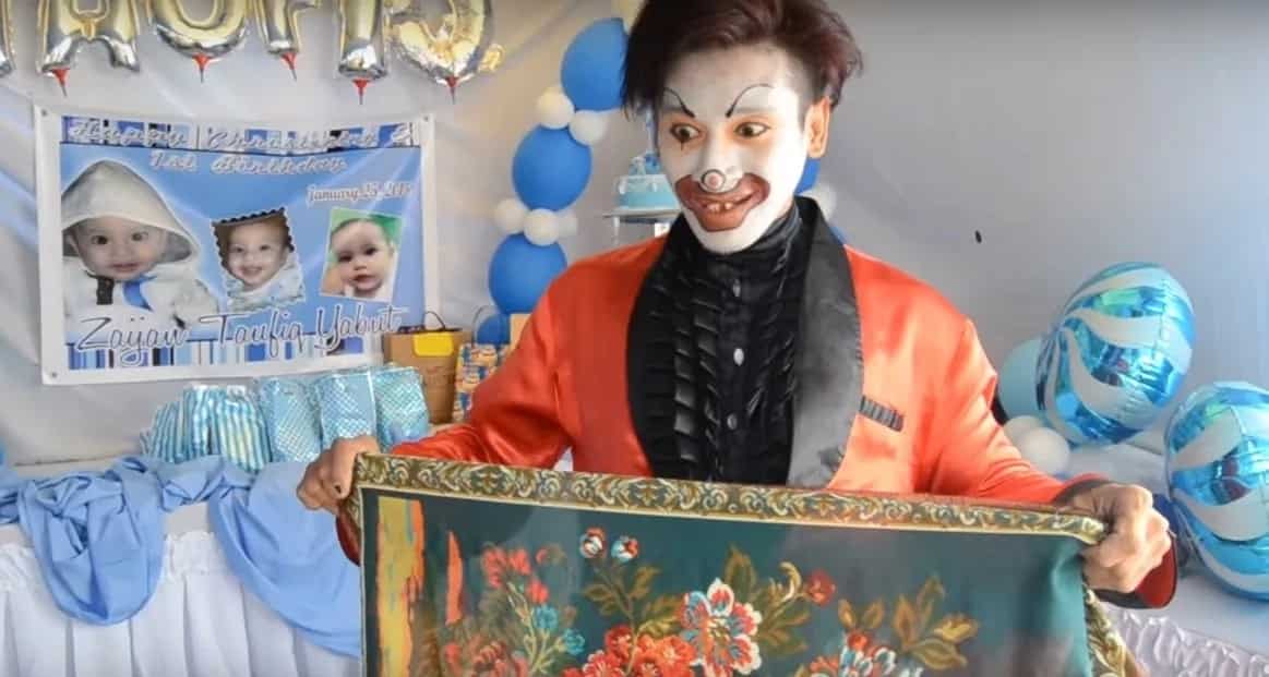 Clown Went Viral After Video Of Epic Magic Tricks Trended Online KAMI   0fgjhs7c86tkqmiuo 