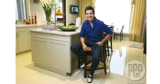 Here are epic photos of John Lloyd Cruz’s house in Antipolo and Ellen’s condo unit in Malate