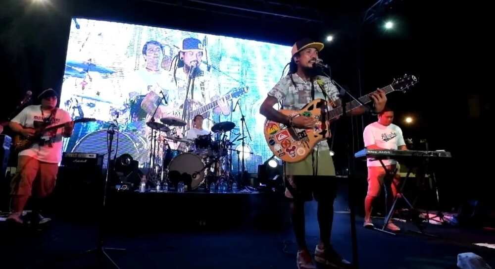 Sobrang galing niya talaga! Kokoi Baldo serenades public with his viral cover of 'Rude' Sobrang galing niya talaga! Kokoi Baldo serenades public with his viral cover of 'Rude'