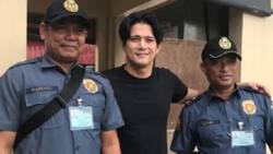 Robin Padilla, pumunta sa labas ng senado at ininsulto pa si Trillanes