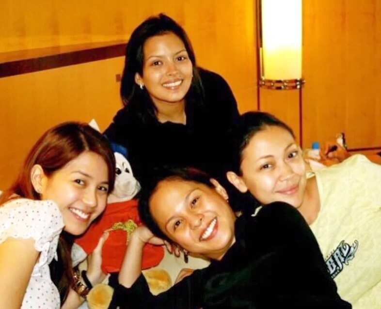 Tabing Ilog girls prepare for the Star Magic Ball 2010 with Nikki Valdez