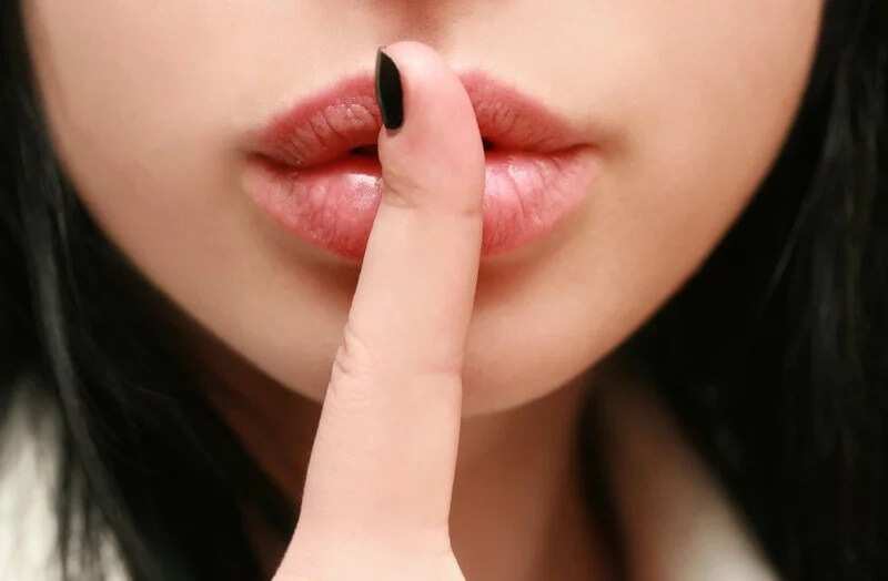 7 secrets women never share with their men!