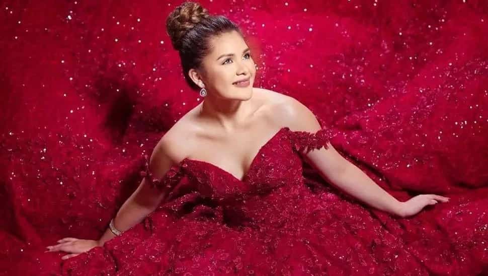 Isabelle Duterte's debut invitation is a symbol of luxury and opulence Isabelle Duterte's debut invitation is a symbol of luxury and opulence