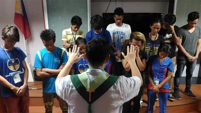 Xavier University earns praises for giving free night classes to street kids
