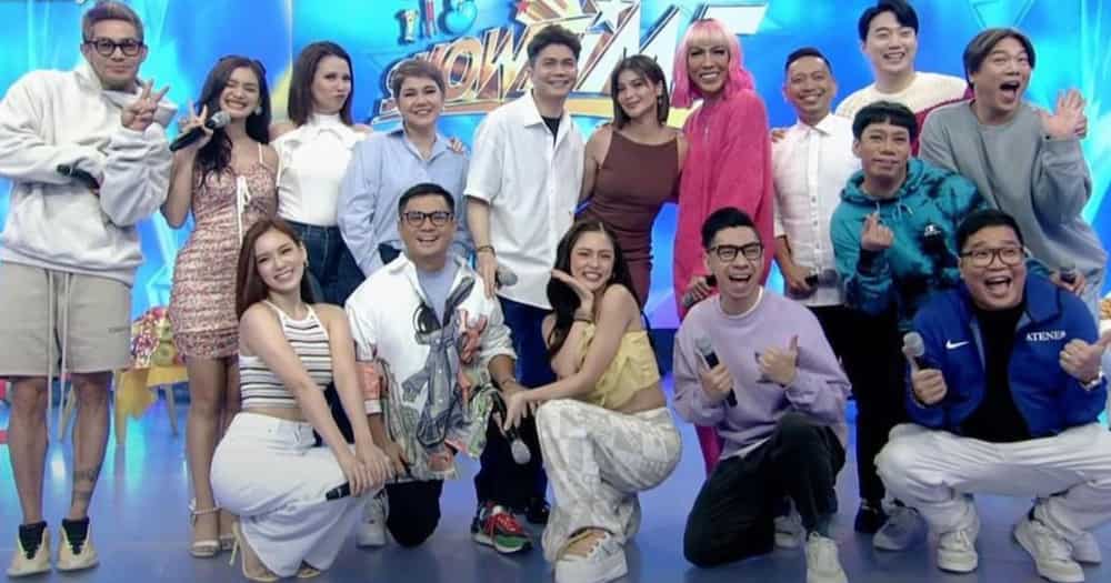 ‘It’s Showtime’ sasailalim na sa 12-day suspension simula Oct. 14; ABS-CBN, naglabas ng statement ‘It’s Showtime’ sasailalim na sa 12-day suspension simula Oct. 14; ABS-CBN, naglabas ng statement