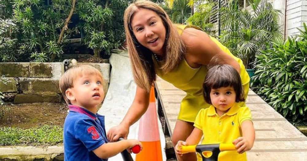Korina Sanchez’s son Pepe gets bitten on the face by his twin sister Pilar