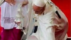 Fact check: Pope Francis trips down the floor twice in a month