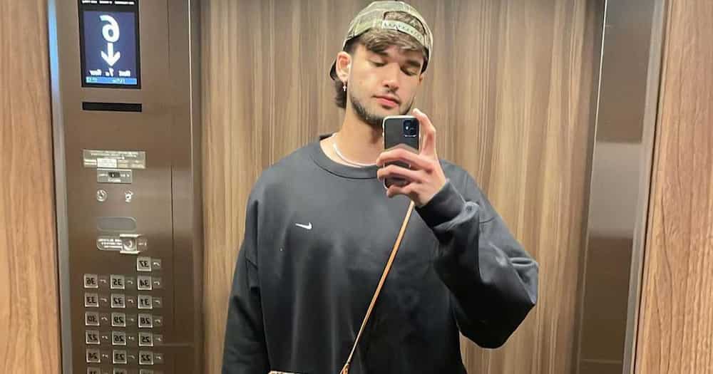 Kobe Paras at Erika Poturnak, naispatan sa isla ng Siargao ilang buwan matapos mapabalitang split na sila Kobe Paras at Erika Poturnak, naispatan sa isla ng Siargao ilang buwan matapos mapabalitang split na sila