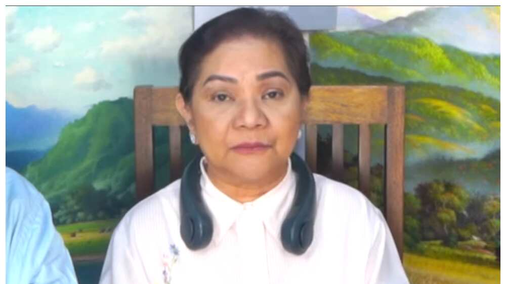 Cristy Fermin sa napapabalitang hiwalayan nina Senator Chiz at Heart Evangelista Cristy Fermin sa napapabalitang hiwalayan nina Senator Chiz at Heart Evangelista
