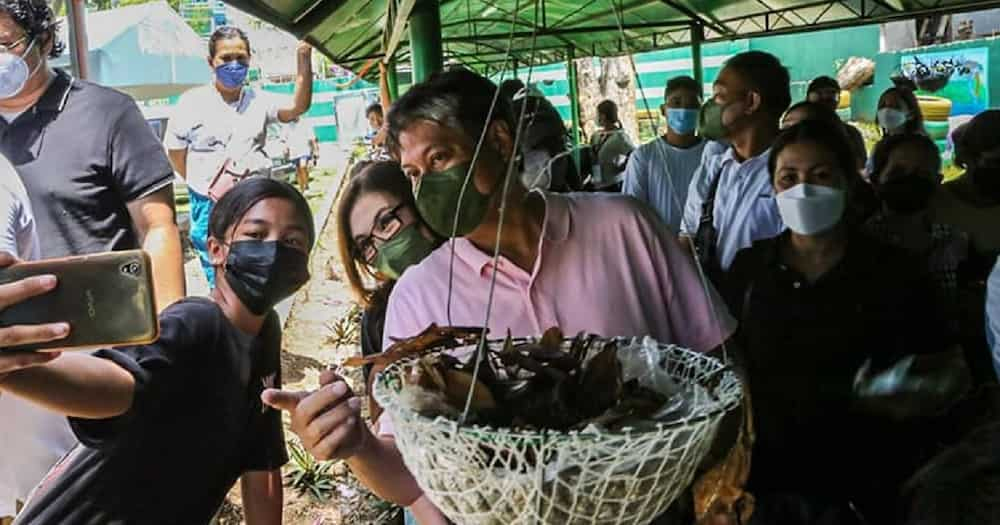 Kiko at Sharon, nakipag-bonding sa mga kapwa botante sa Cavite