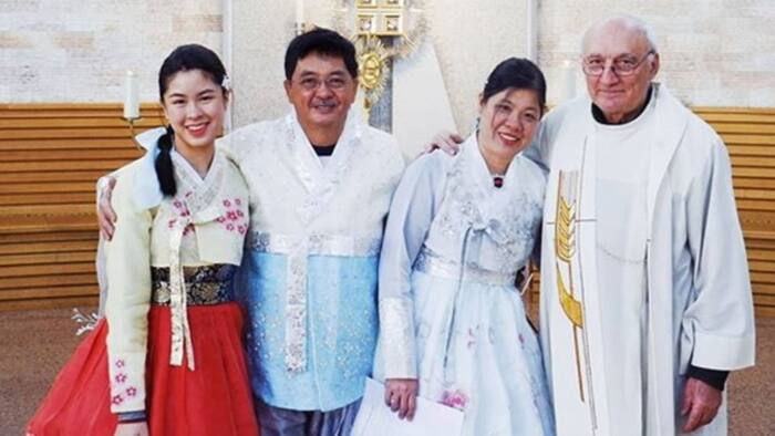Kisses Delavin shares photos of her parents’ church wedding in South Korea