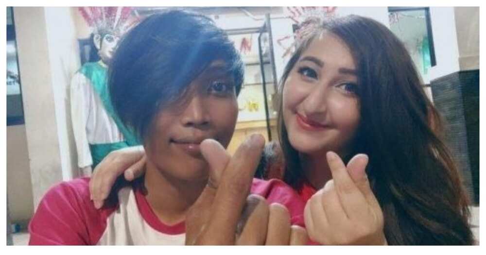 Indonesian boy at Austrian girl na laging magka-duet sa singing app, kasal na